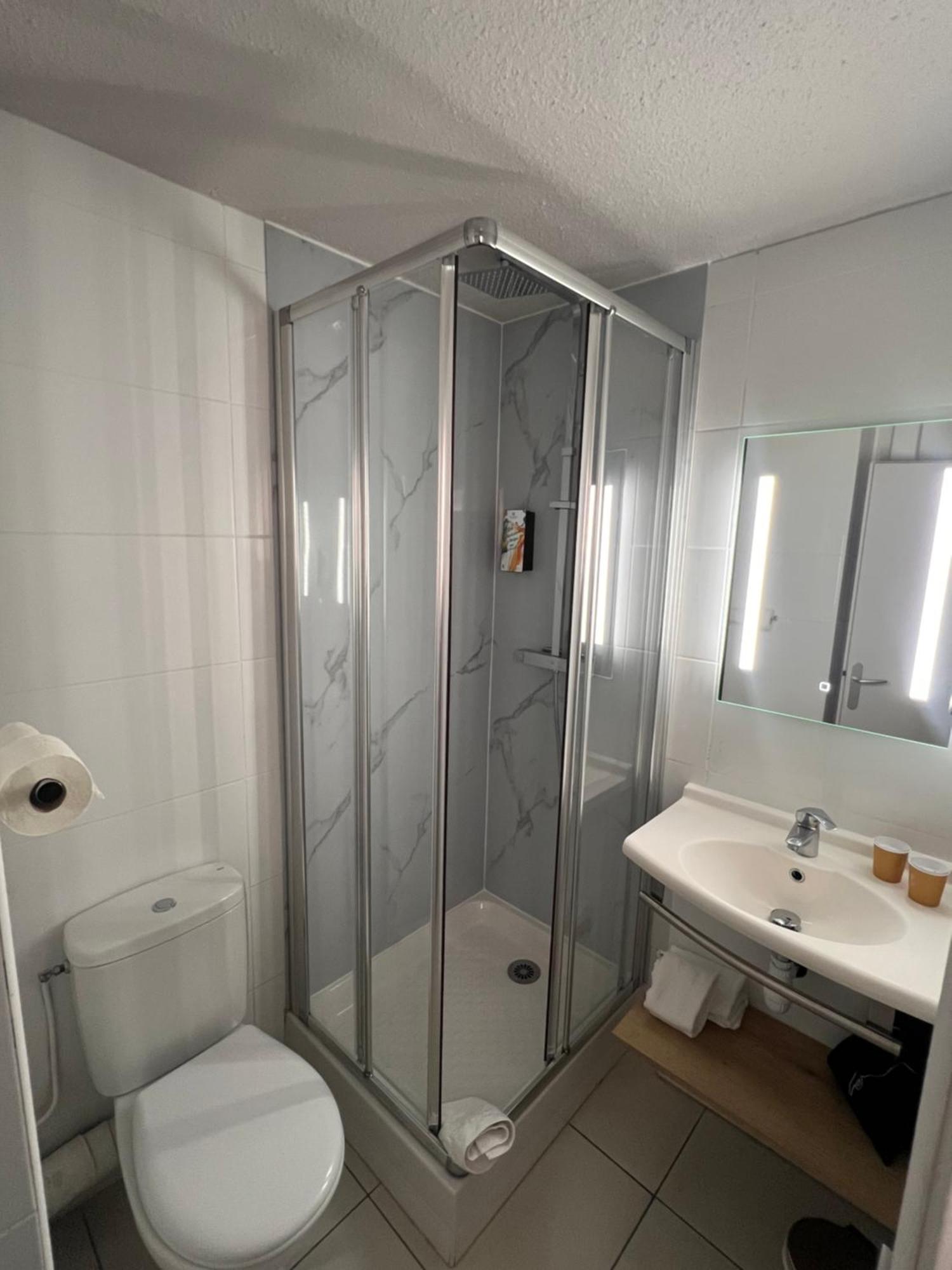 Sure Hotel By Best Western Nimes Est Ngoại thất bức ảnh