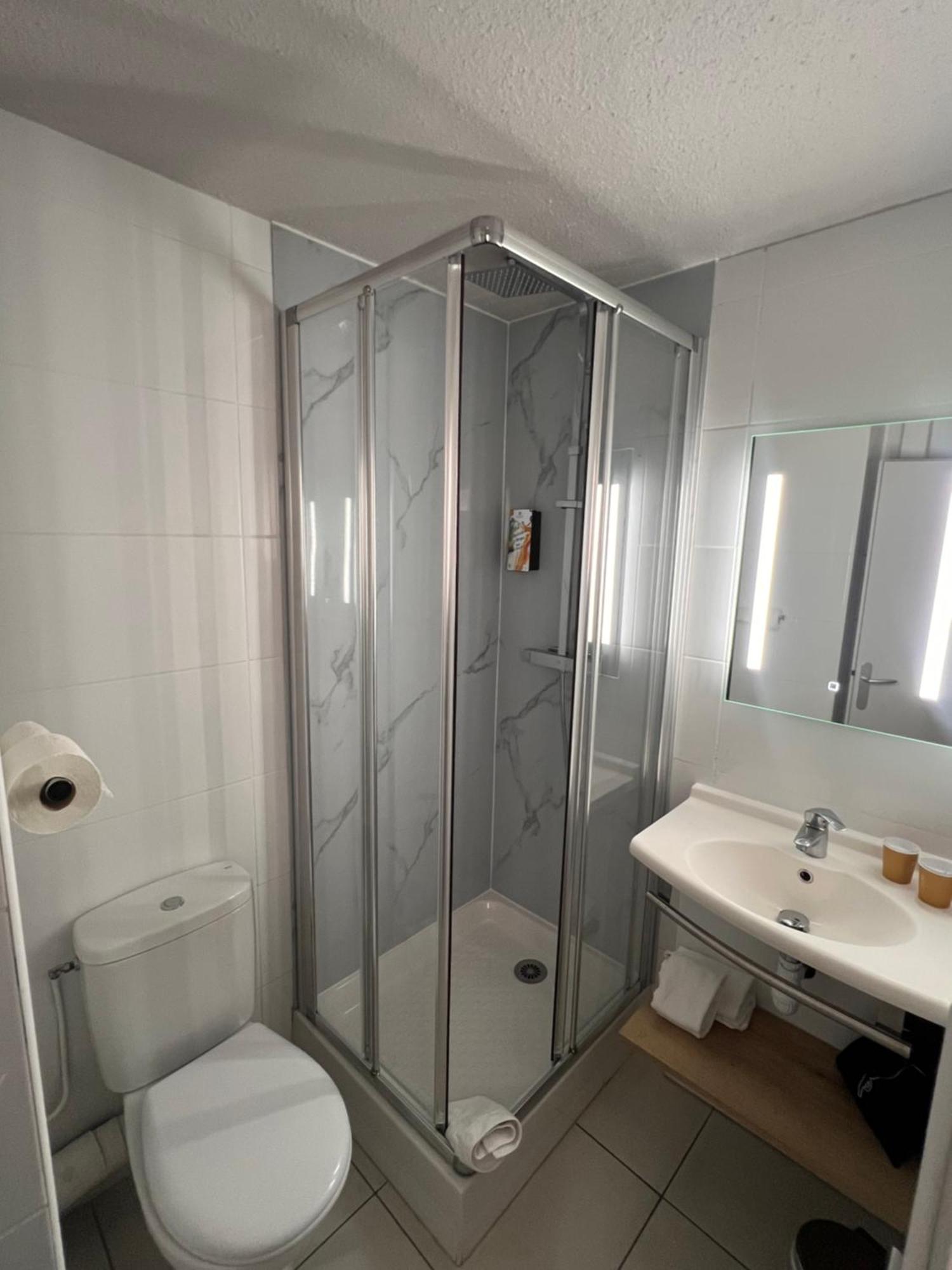 Sure Hotel By Best Western Nimes Est Ngoại thất bức ảnh